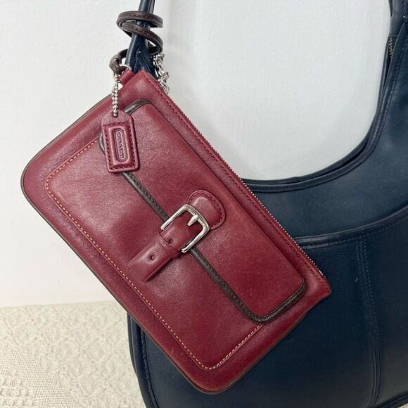 Y2K Vintage Coach Hamptons Large Skinny Wristlet 7734 Burgundy Leather Two Tone - Picture 1 of 8